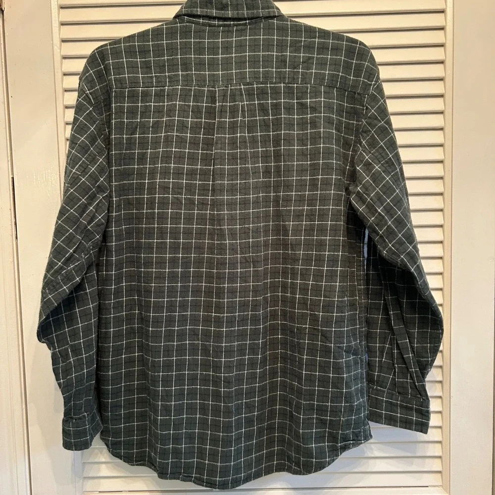 GAP button up